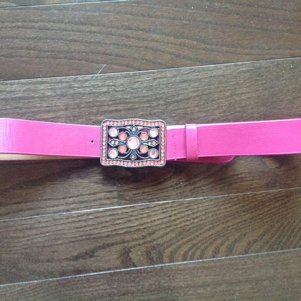 Pink Rhinestone Buckle Belt